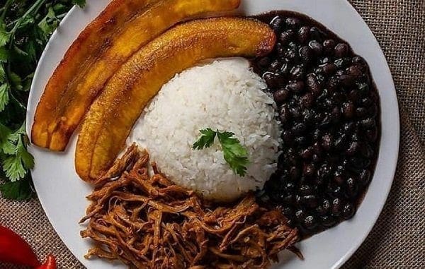 Pabellon Criollo